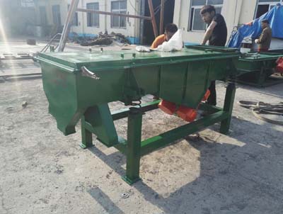 520型振動(dòng)篩 520型振動(dòng)篩